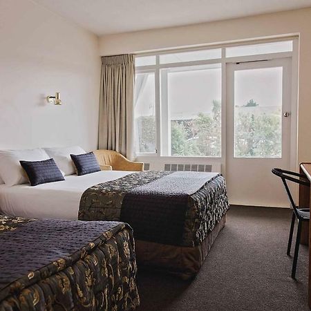 The Westport Hotel Екстер'єр фото
