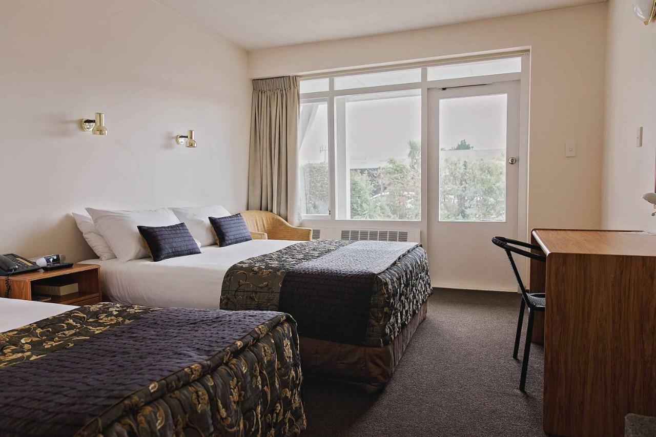 The Westport Hotel Екстер'єр фото